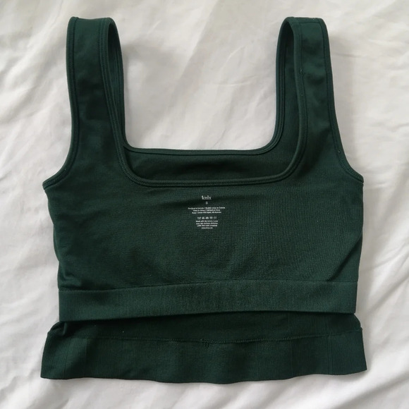 Knix Good to Go Seamless Tank in Green  Small - Picture 11 of 16